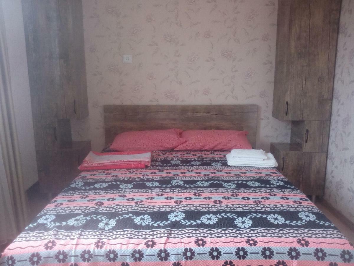 Malu Villa Кутаиси Екстериор снимка