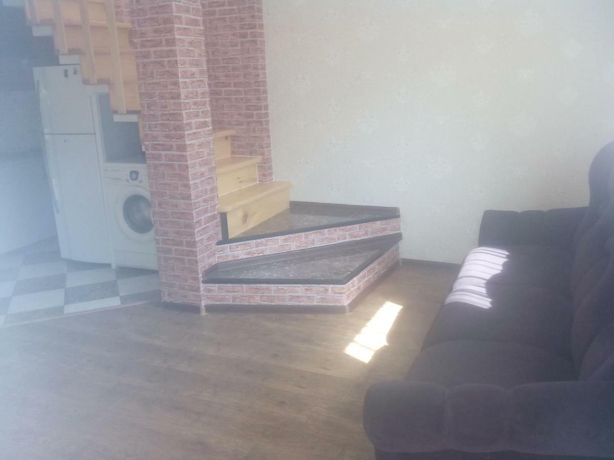 Malu Villa Кутаиси Екстериор снимка