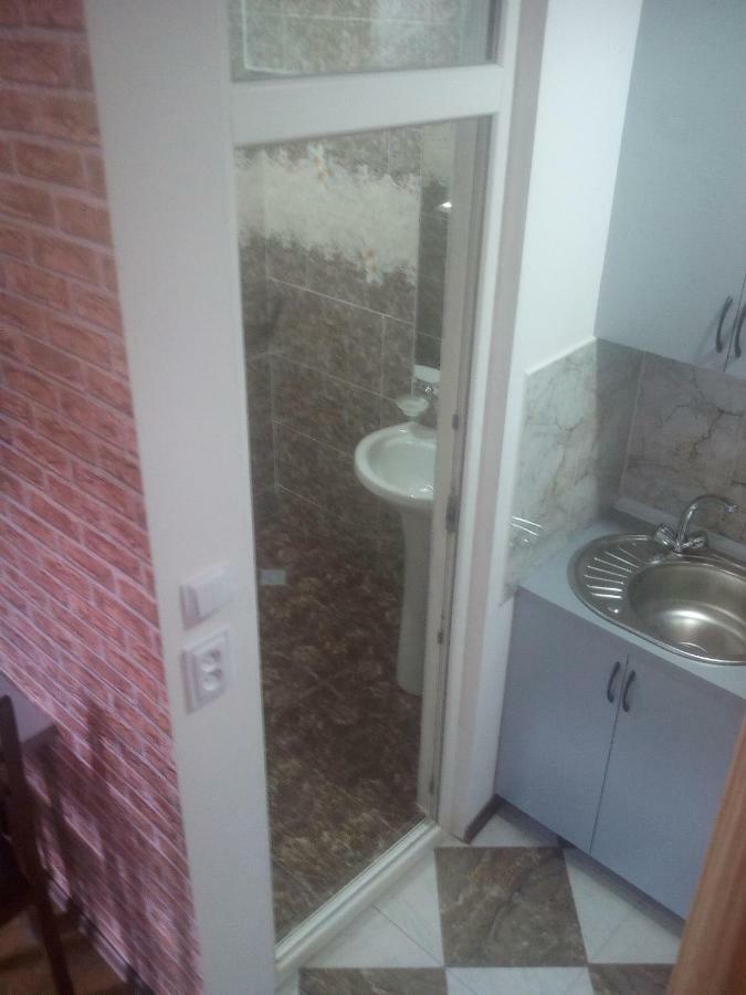 Malu Villa Кутаиси Екстериор снимка