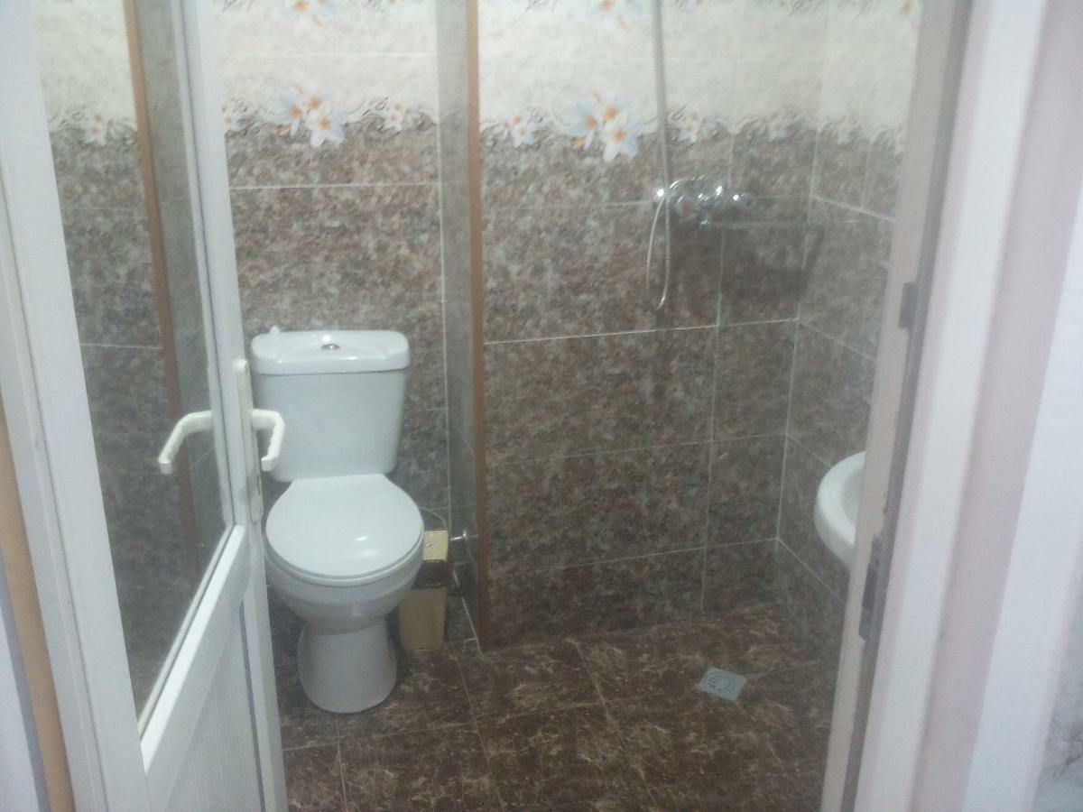 Malu Villa Кутаиси Екстериор снимка